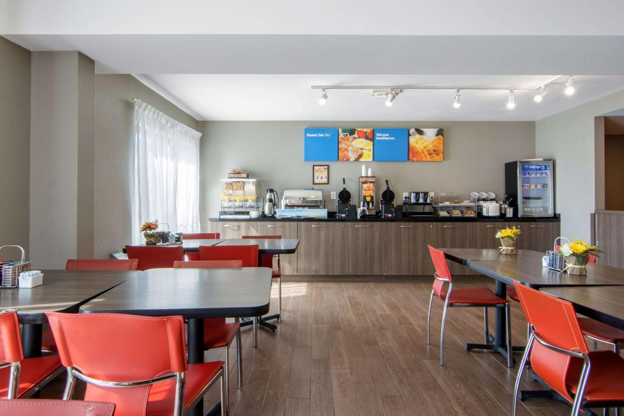 Comfort Inn Sudbury Exteriér fotografie