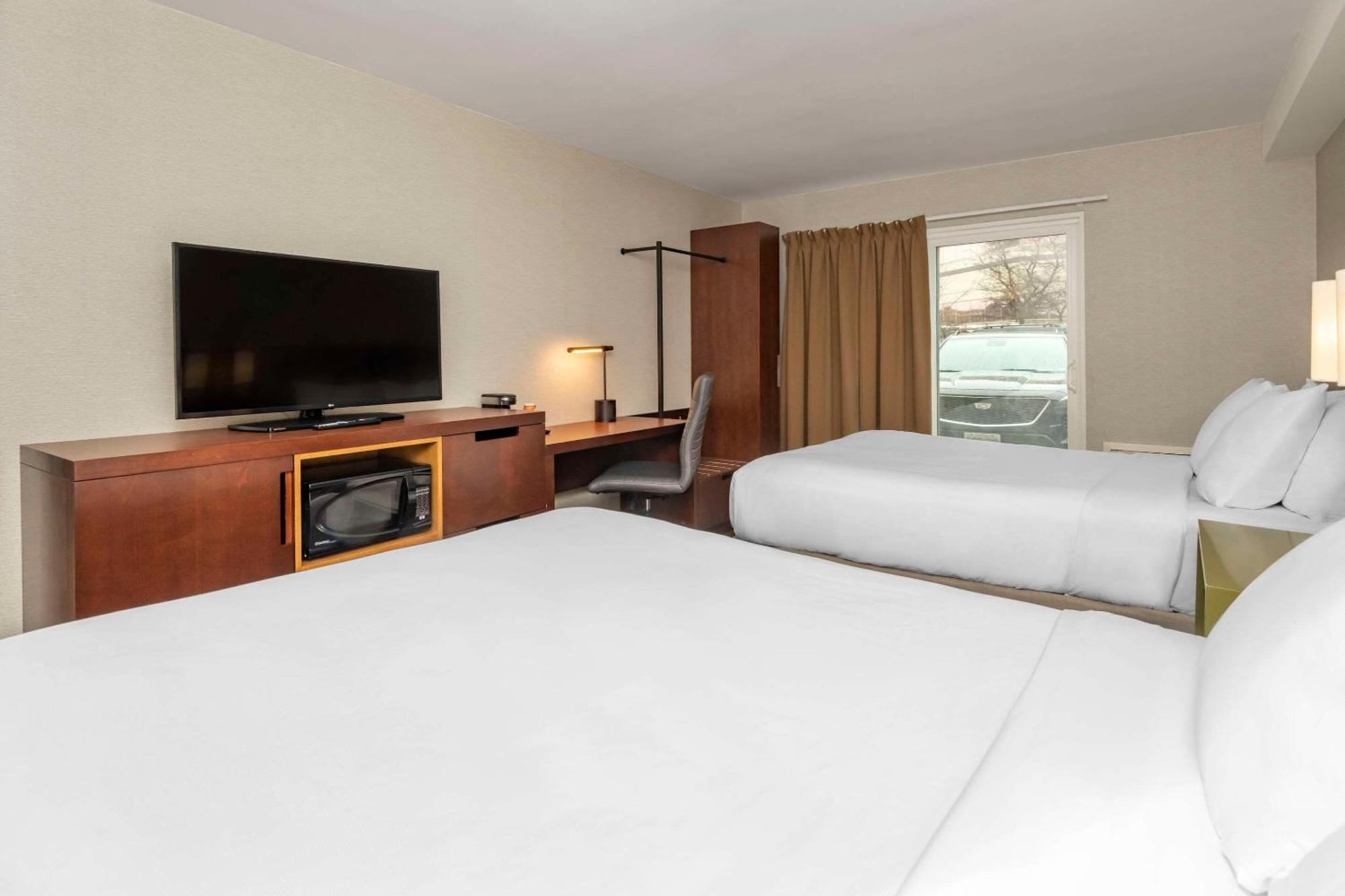 Comfort Inn Sudbury Exteriér fotografie